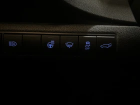 Toyota Corolla 2.0, снимка 12