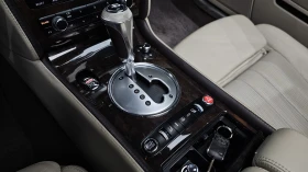 Bentley Flying Spur W12* ОБДУХВАНЕ* SOFT CLOSE* ЛЮК* КРАЙНА ЦЕНА, снимка 9