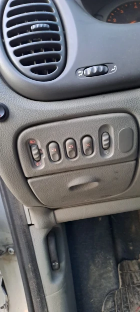 Renault Scenic, снимка 12 — Bazar.bg Renault Scenic, снимка 12