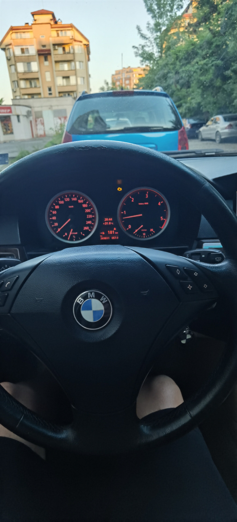 BMW 530 530xd, снимка 5 - Автомобили и джипове - 46289169