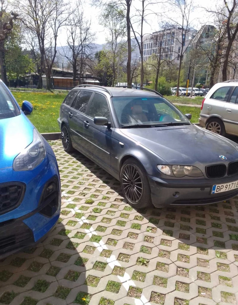 BMW 320, снимка 11 - Автомобили и джипове - 49215586