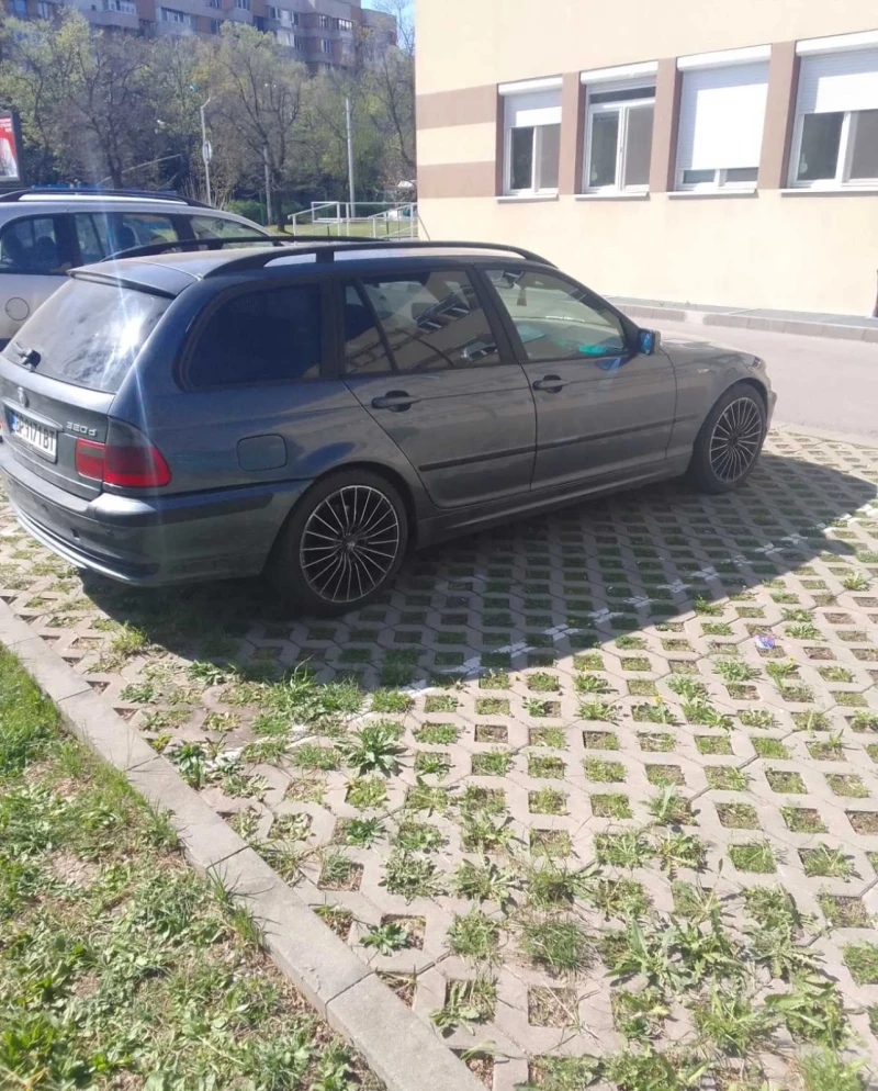 BMW 320, снимка 2 - Автомобили и джипове - 48105535