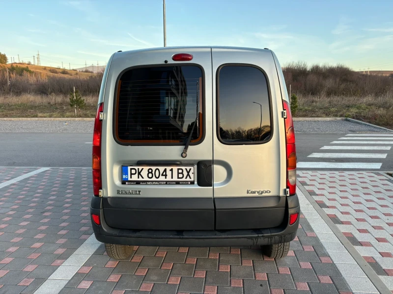 Renault Kangoo, снимка 4 - Автомобили и джипове - 48117886