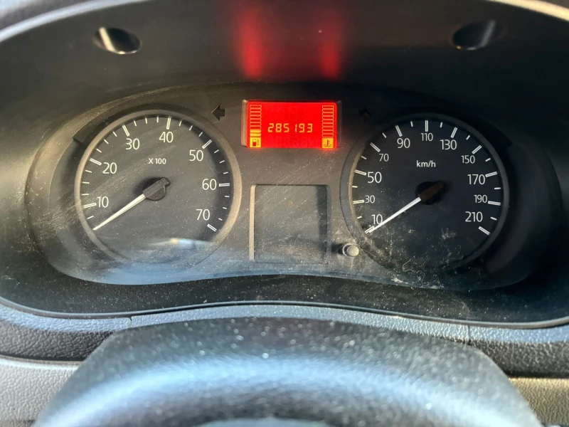 Renault Kangoo, снимка 10 - Автомобили и джипове - 48117886