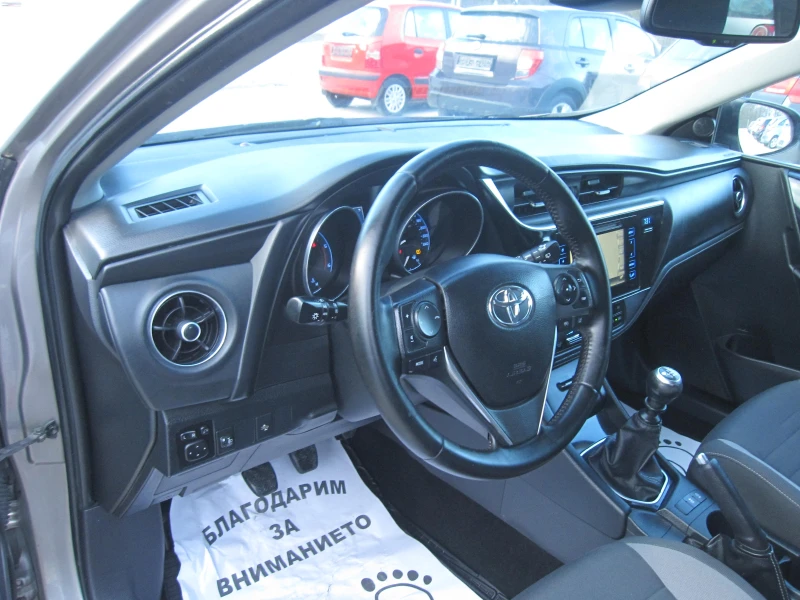 Toyota Auris 1, 6D4D, Navi, снимка 6 - Автомобили и джипове - 48680753