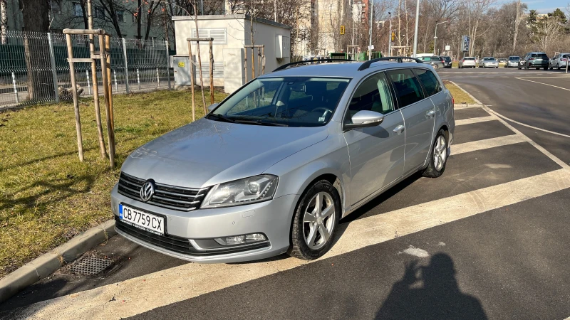 VW Passat, снимка 1 - Автомобили и джипове - 48835010