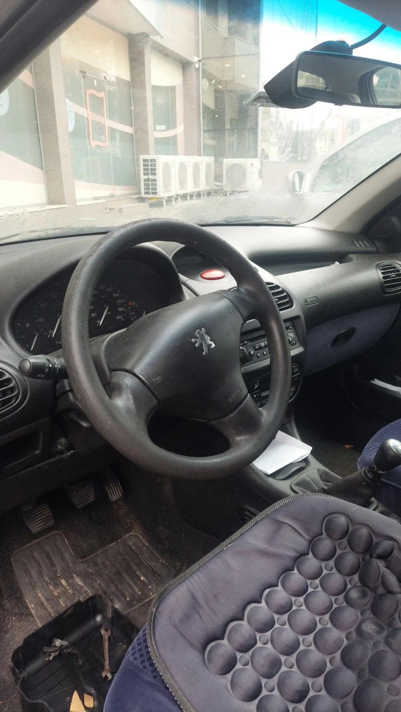 Peugeot 206, снимка 4 - Автомобили и джипове - 49058184