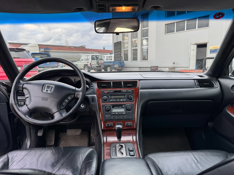 Honda Legend, снимка 7 - Автомобили и джипове - 49349345