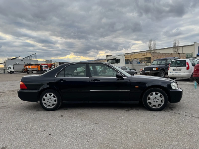 Honda Legend, снимка 2 - Автомобили и джипове - 49349345