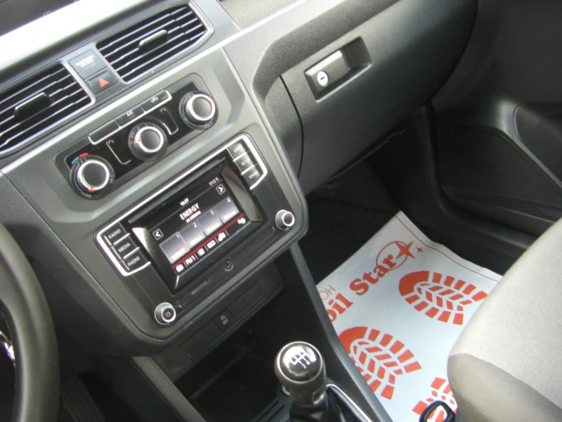 VW Caddy 1.4i CNG MAXI 6ck., снимка 11 - Автомобили и джипове - 50129337