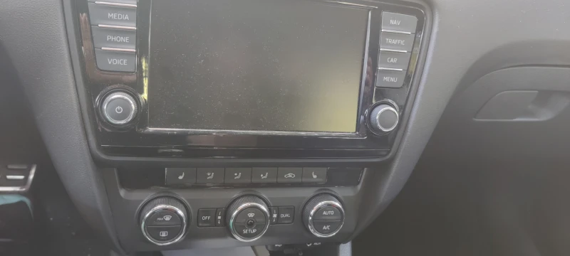 Skoda Octavia, снимка 12 - Автомобили и джипове - 52596834