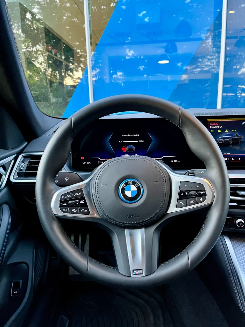 BMW i4 17 000 км, снимка 10 - Автомобили и джипове - 51967782