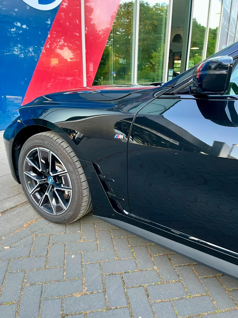 BMW i4 17 000 км, снимка 6 - Автомобили и джипове - 51967782