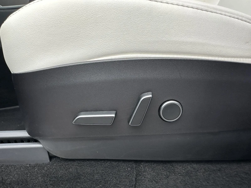 Tesla Model Y DUAL MOTOR / LONG RANGE / AWD, снимка 13 - Автомобили и джипове - 52081445