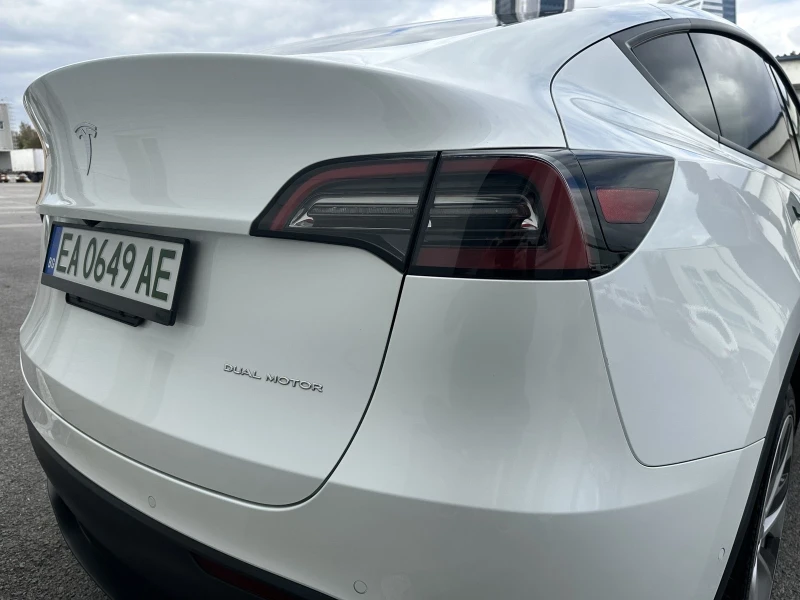 Tesla Model Y DUAL MOTOR / LONG RANGE / AWD, снимка 12 - Автомобили и джипове - 52081445