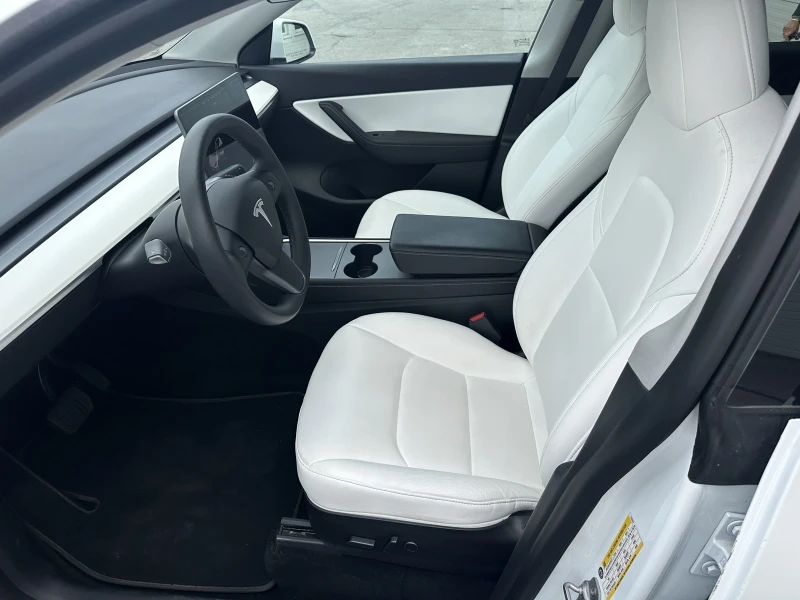 Tesla Model Y DUAL MOTOR / LONG RANGE / AWD, снимка 9 - Автомобили и джипове - 52081445