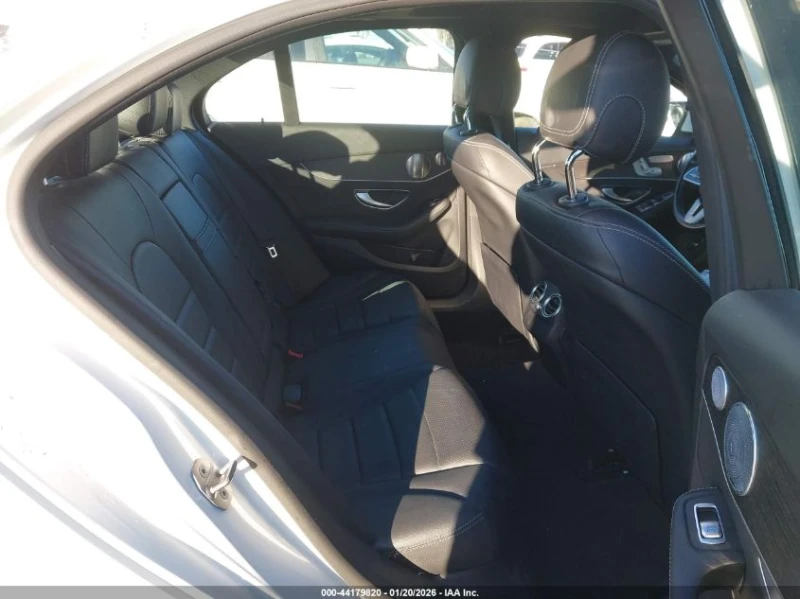 Mercedes-Benz C 300 2l, снимка 8 - Автомобили и джипове - 53577517