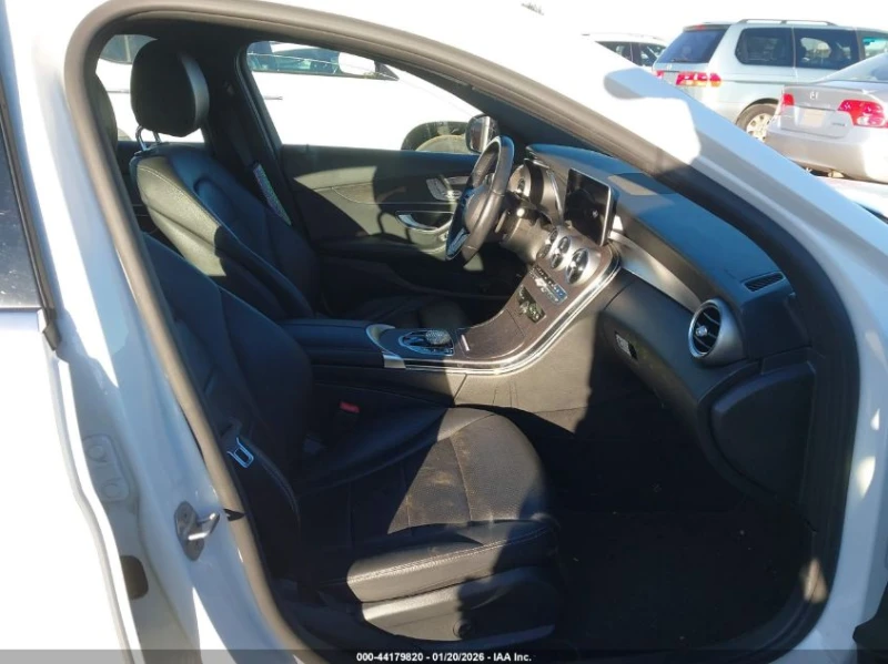 Mercedes-Benz C 300 2l, снимка 5 - Автомобили и джипове - 53577517