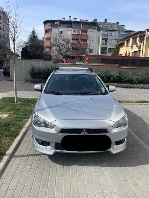 Mitsubishi Lancer, снимка 1 - Автомобили и джипове - 49450554