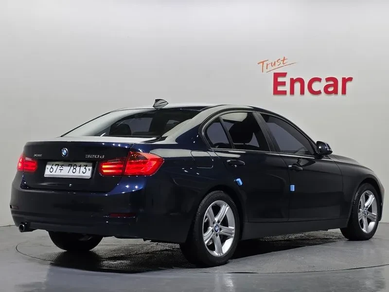 BMW 320 D xDrive, снимка 2 - Автомобили и джипове - 53509493