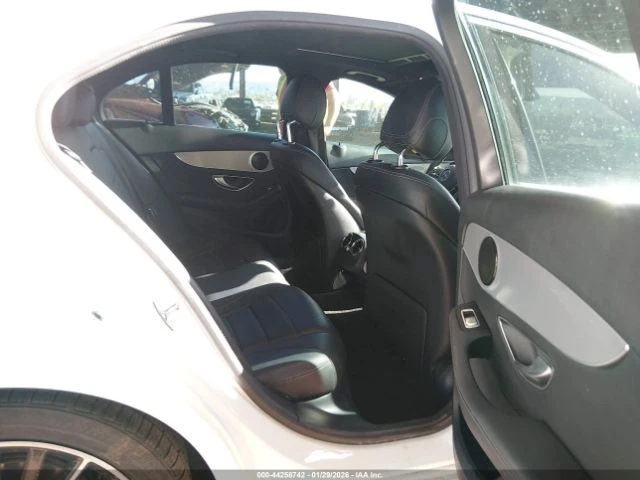 Mercedes-Benz C 300 FACE* AMBIENT* ПОДГРЕВ* ШИБИДАХ* , снимка 10 - Автомобили и джипове - 53636034