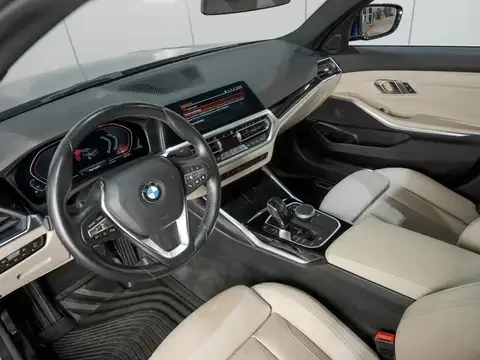 BMW 330 M-Pack* X-Drive* Distronic* Digital* 4подгрева, снимка 7 - Автомобили и джипове - 55171930