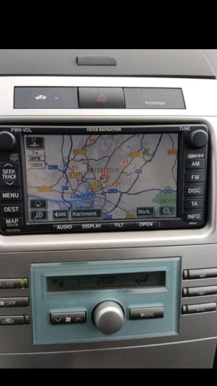 Toyota Corolla verso, снимка 8 - Автомобили и джипове - 55306934