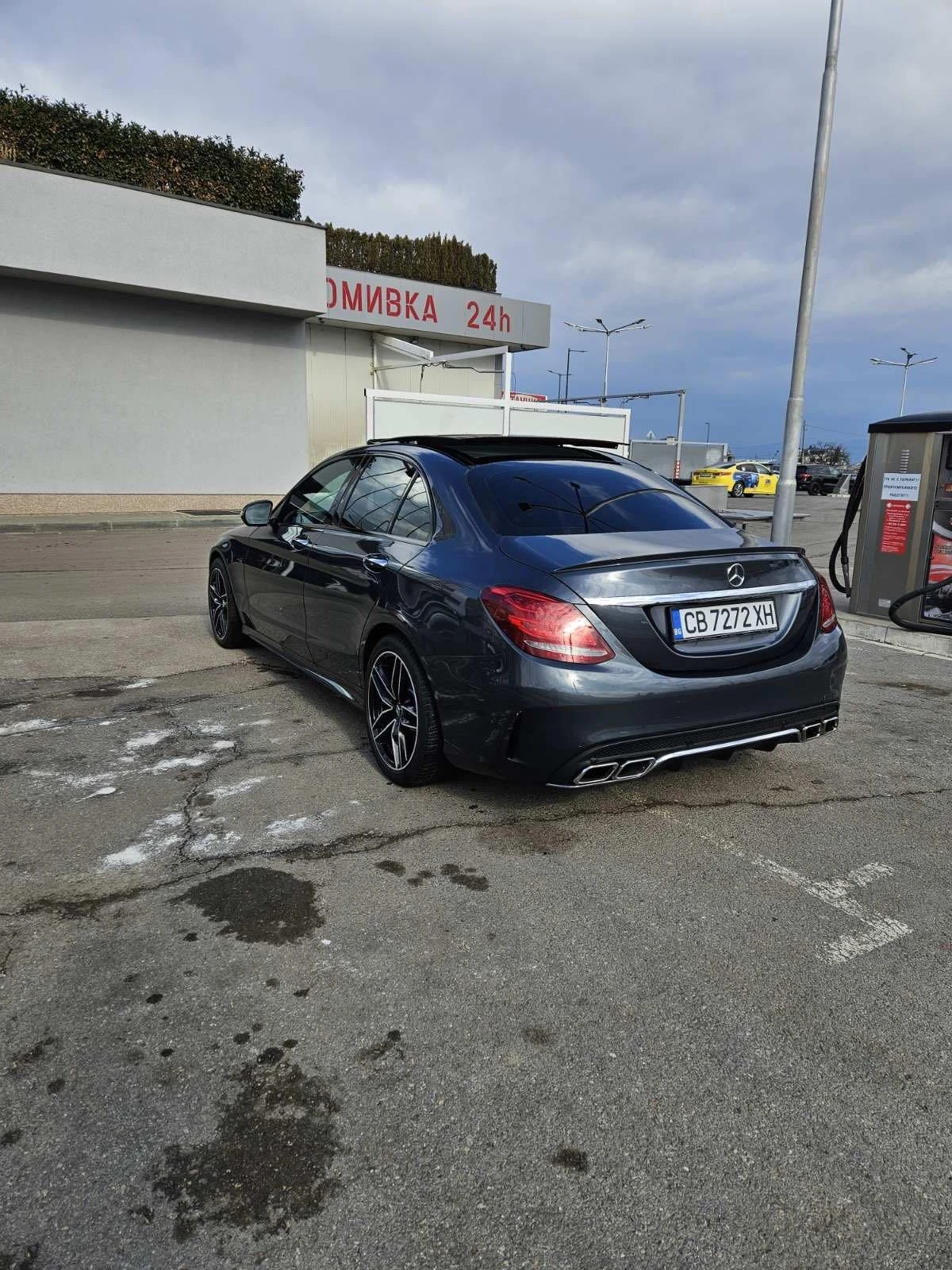 Mercedes-Benz C 300 4 MATIK - изображение 4