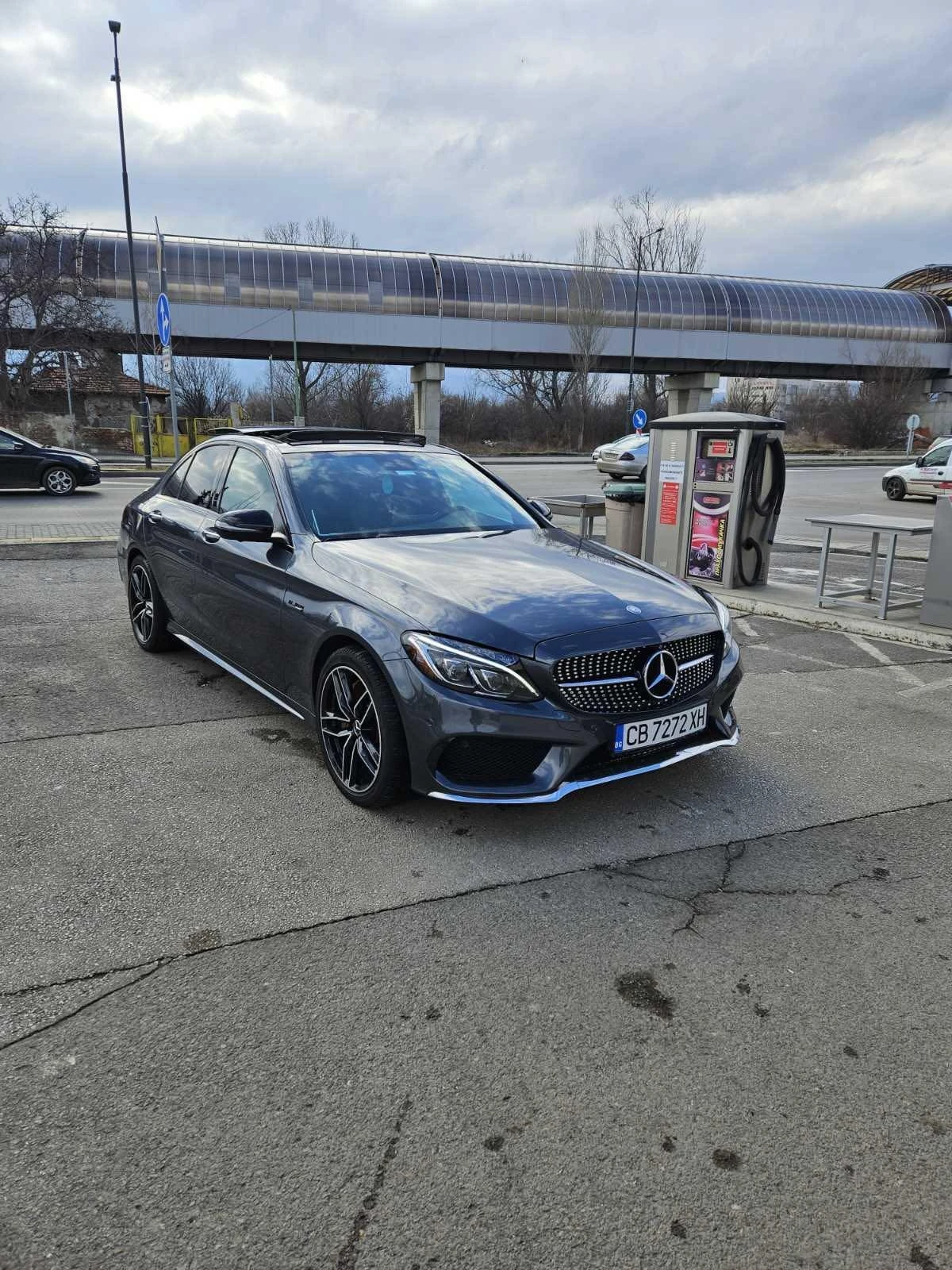 Mercedes-Benz C 300 4 MATIK - изображение 10