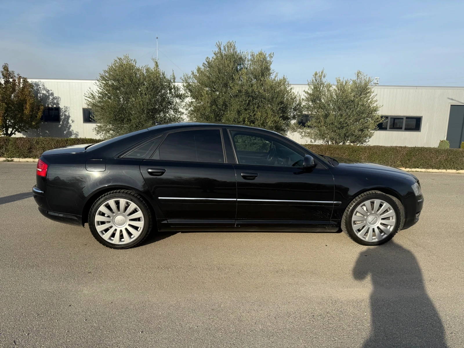 Audi A8  - изображение 6