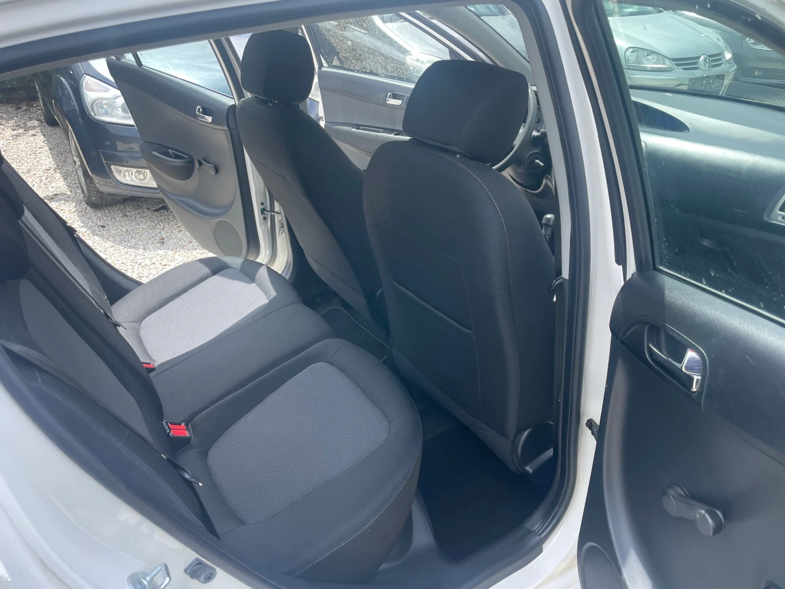 Hyundai I20 1.25 Бензин - изображение 10