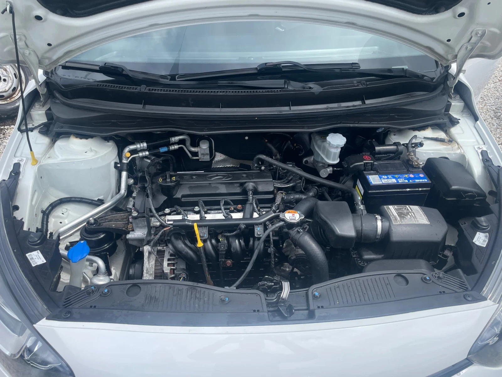 Hyundai I20 1.25 Бензин - изображение 8