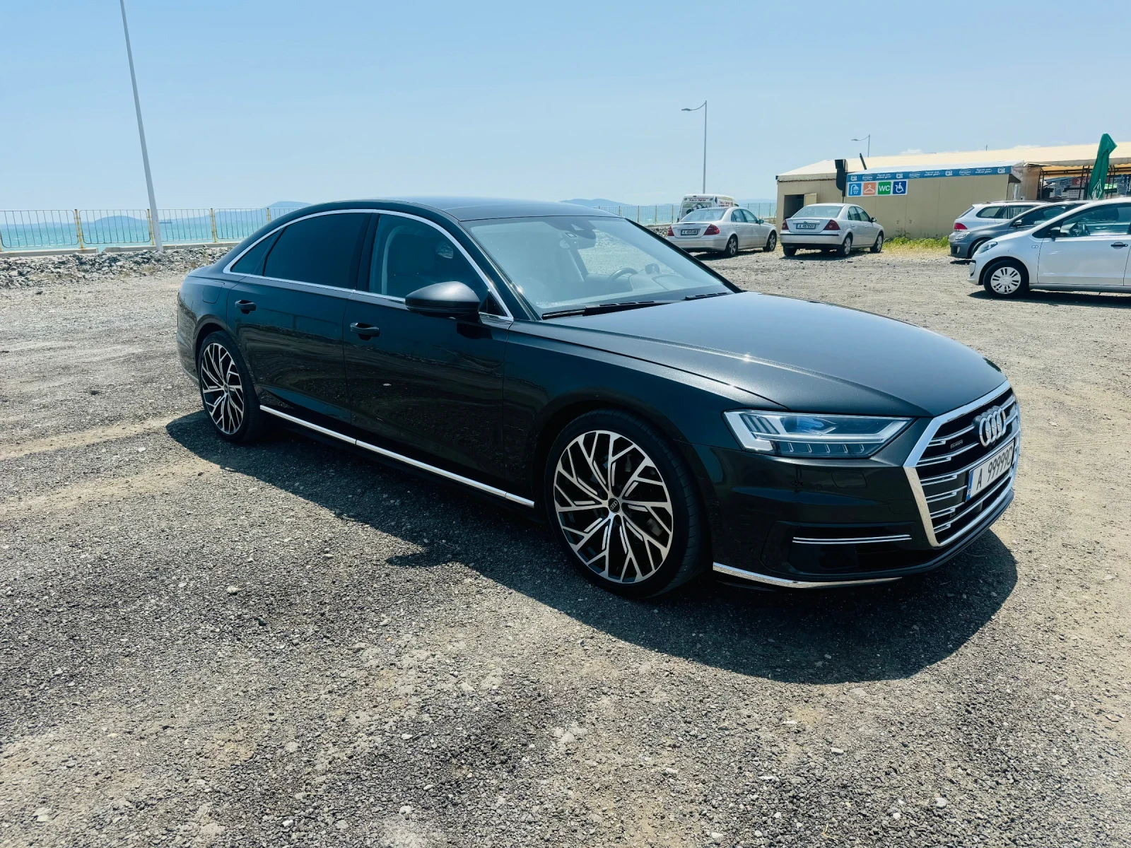 Audi A8 Long/Bang&Olufsen/Обдухване/Печка/Пано/Камера - изображение 2