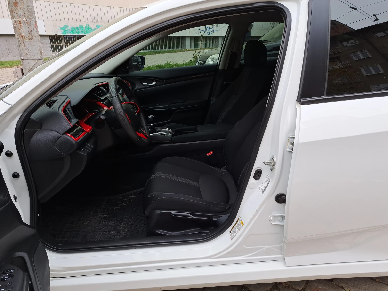 Honda Civic 2.0 LX - изображение 3