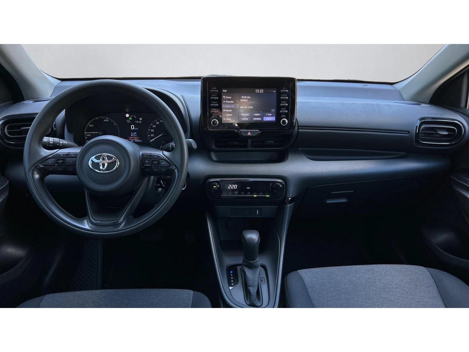 Toyota Yaris Месечна вноска от 474 лв. - изображение 8