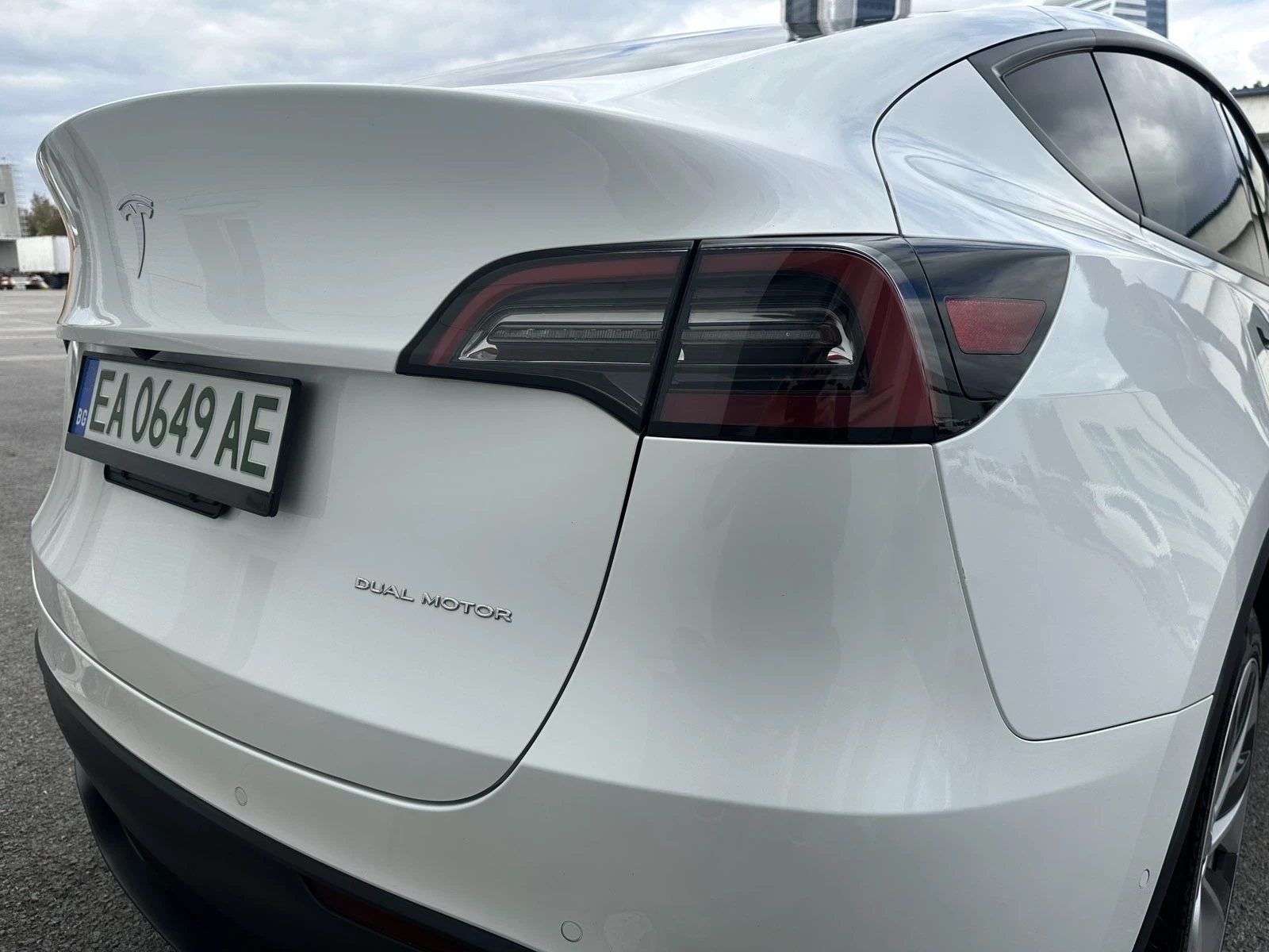 Tesla Model Y DUAL MOTOR / LONG RANGE / AWD | Mobile.bg — изображение 12