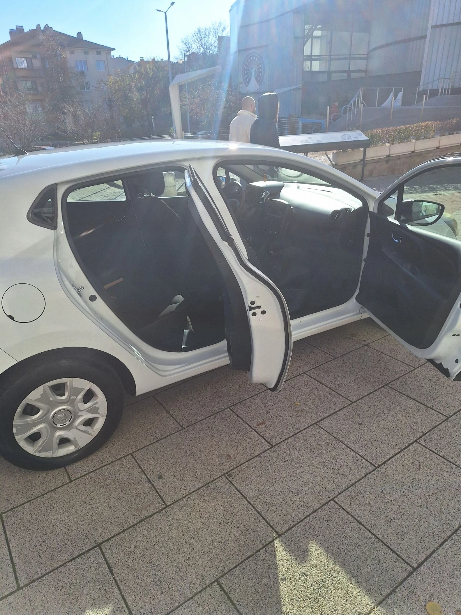 Renault Clio | Mobile.bg � ����������� 2