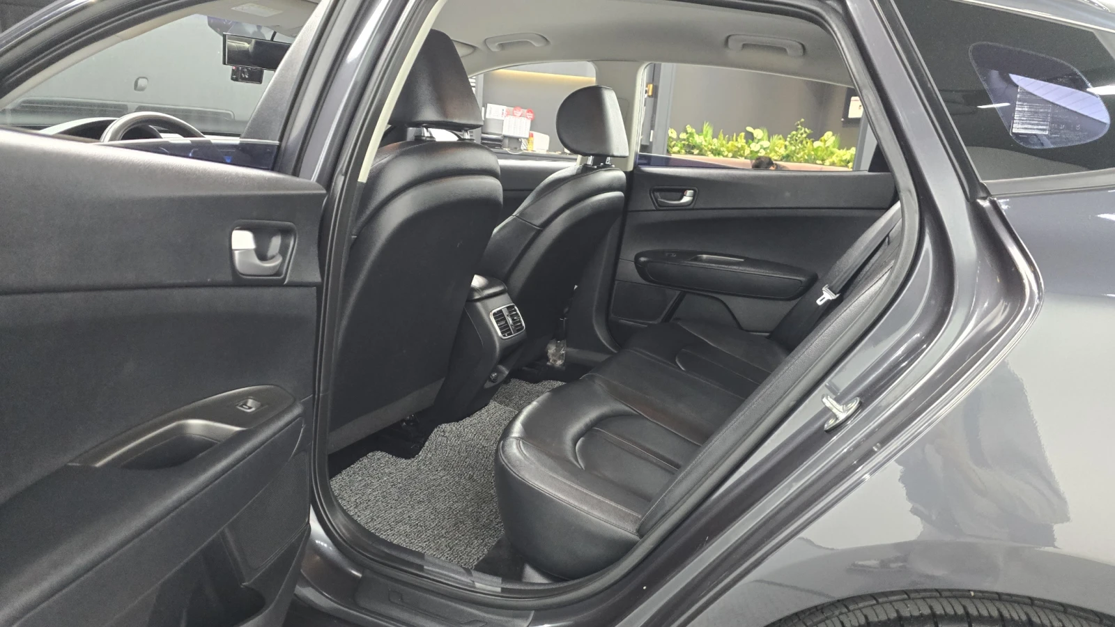 Kia K5 2.0LPI autogeorge.com | Mobile.bg � ����������� 11