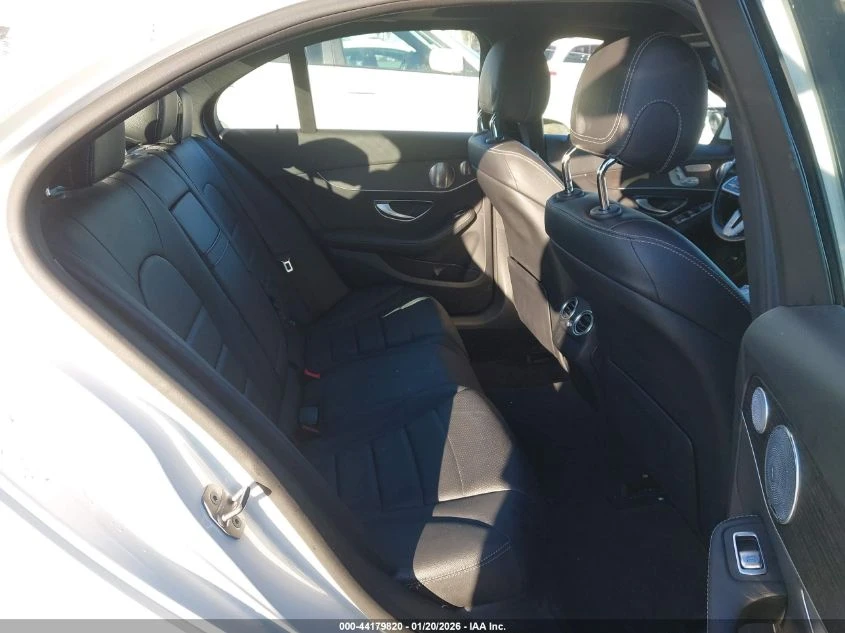 Mercedes-Benz C 300 2l - изображение 8