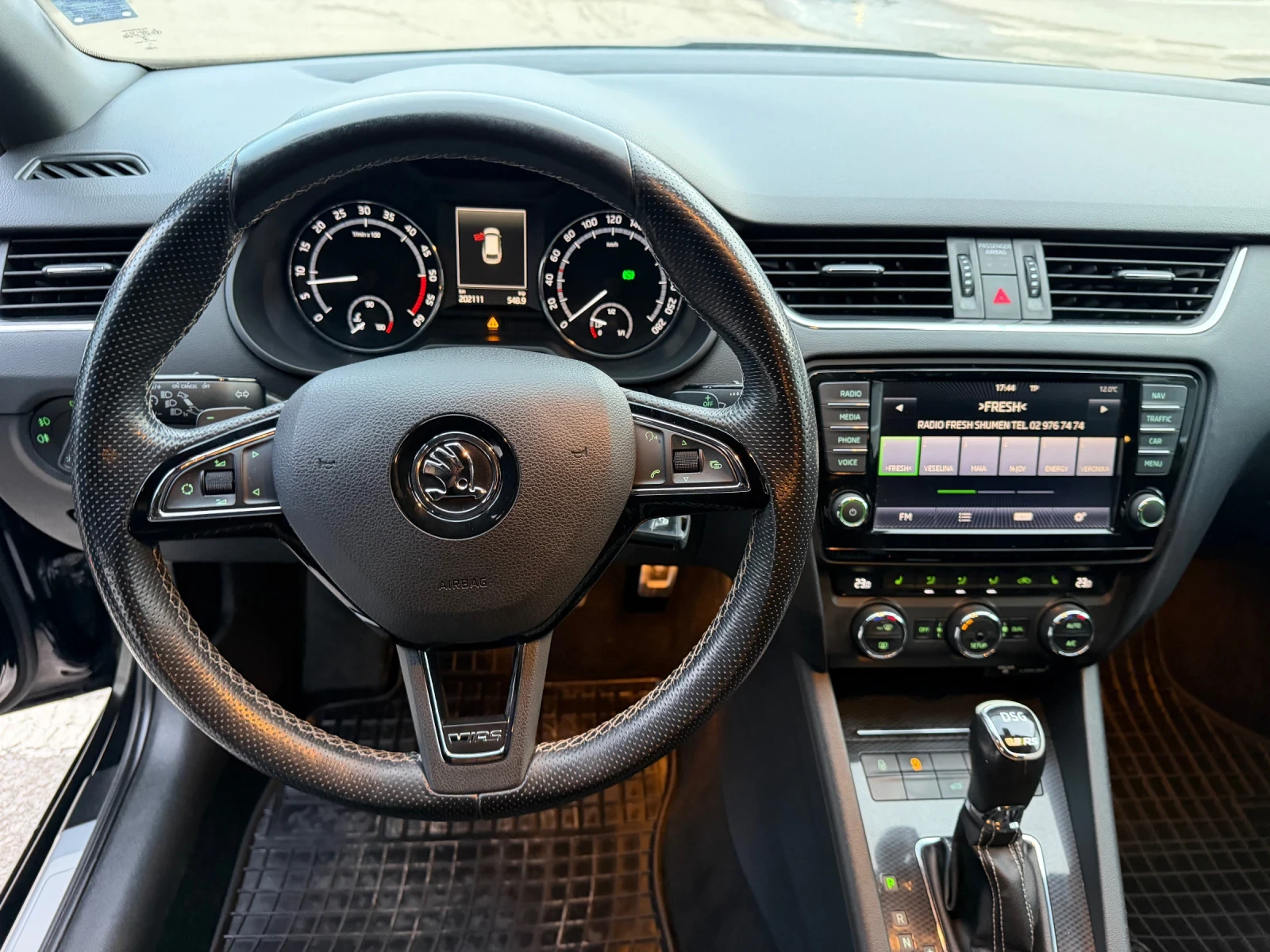 Skoda Octavia VRS, снимка 11 - Автомобили и джипове - 53979513