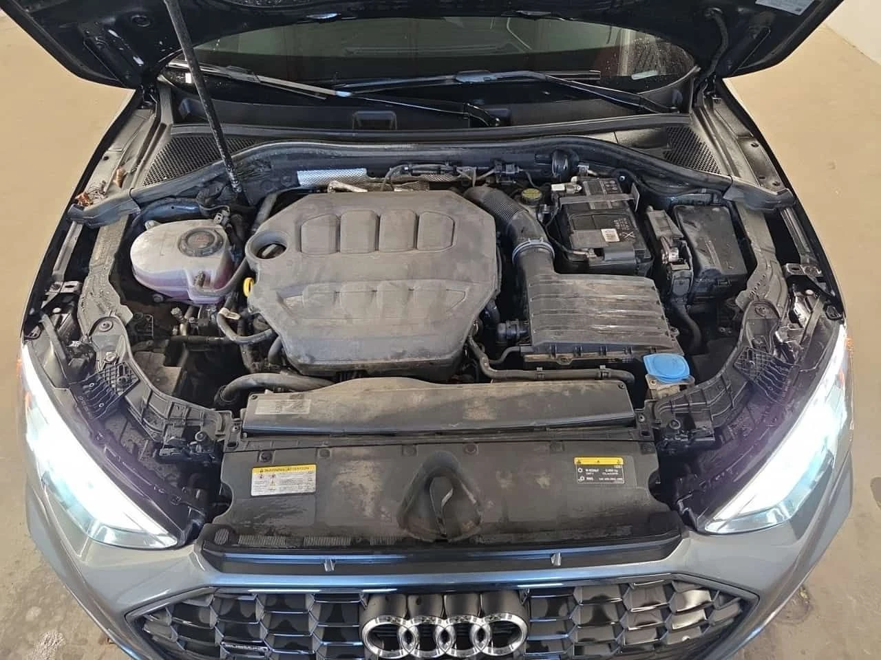 Audi A3 * PROGRESSIV * CARFAX * БЕЗ ИНЦИДЕНТИ * , снимка 15 - Автомобили и джипове - 54423546