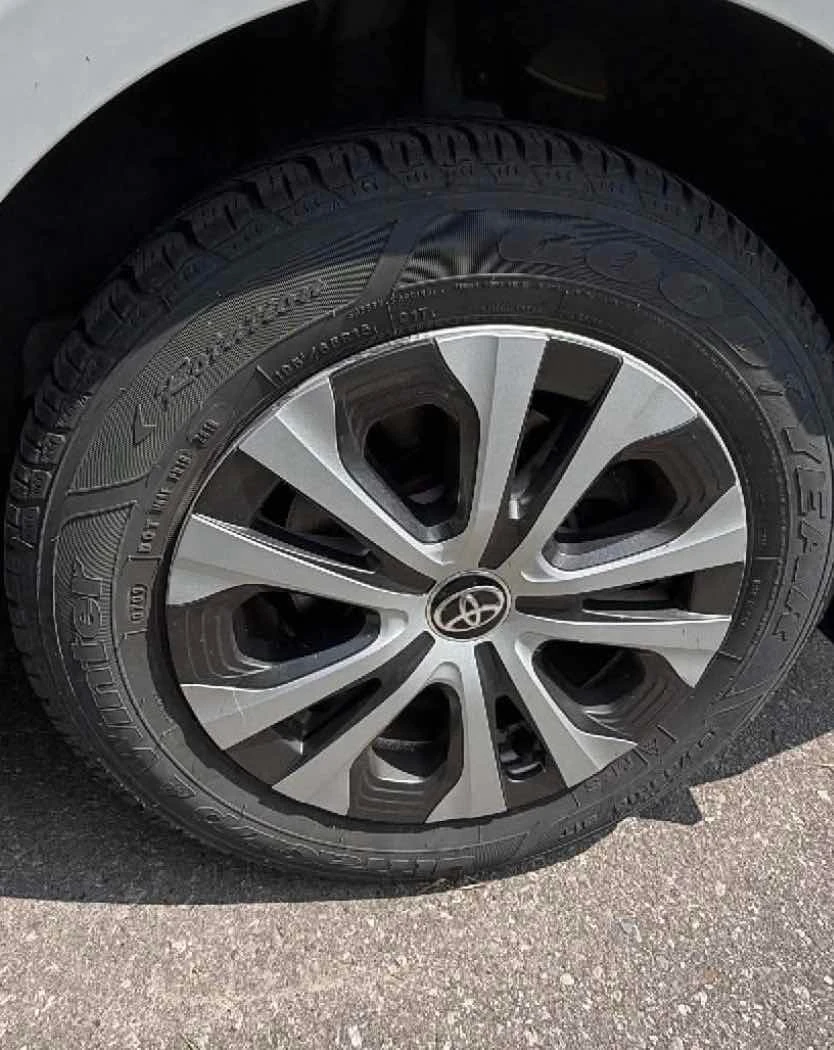 Toyota Corolla Hybrid* LE CVT* AWD* CARFAX* АВТО КРЕДИТ* , снимка 5 - Автомобили и джипове - 55188729