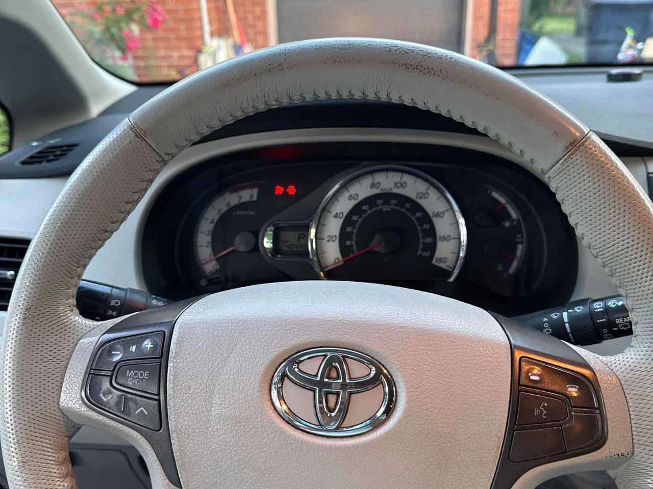 Toyota Sienna * SE * АВТОКРЕДИТ БЕЗ ПЪРВОНАЧАЛНА ВНОСКА* , снимка 8 - Автомобили и джипове - 55427270