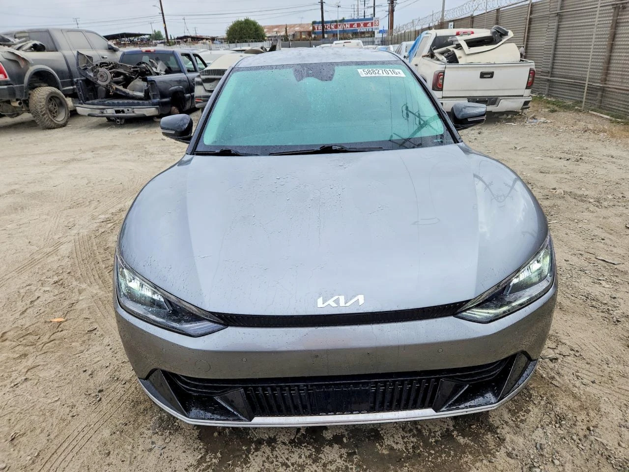 Kia EV6 0.0l Wind, снимка 5 - Автомобили и джипове - 55452456