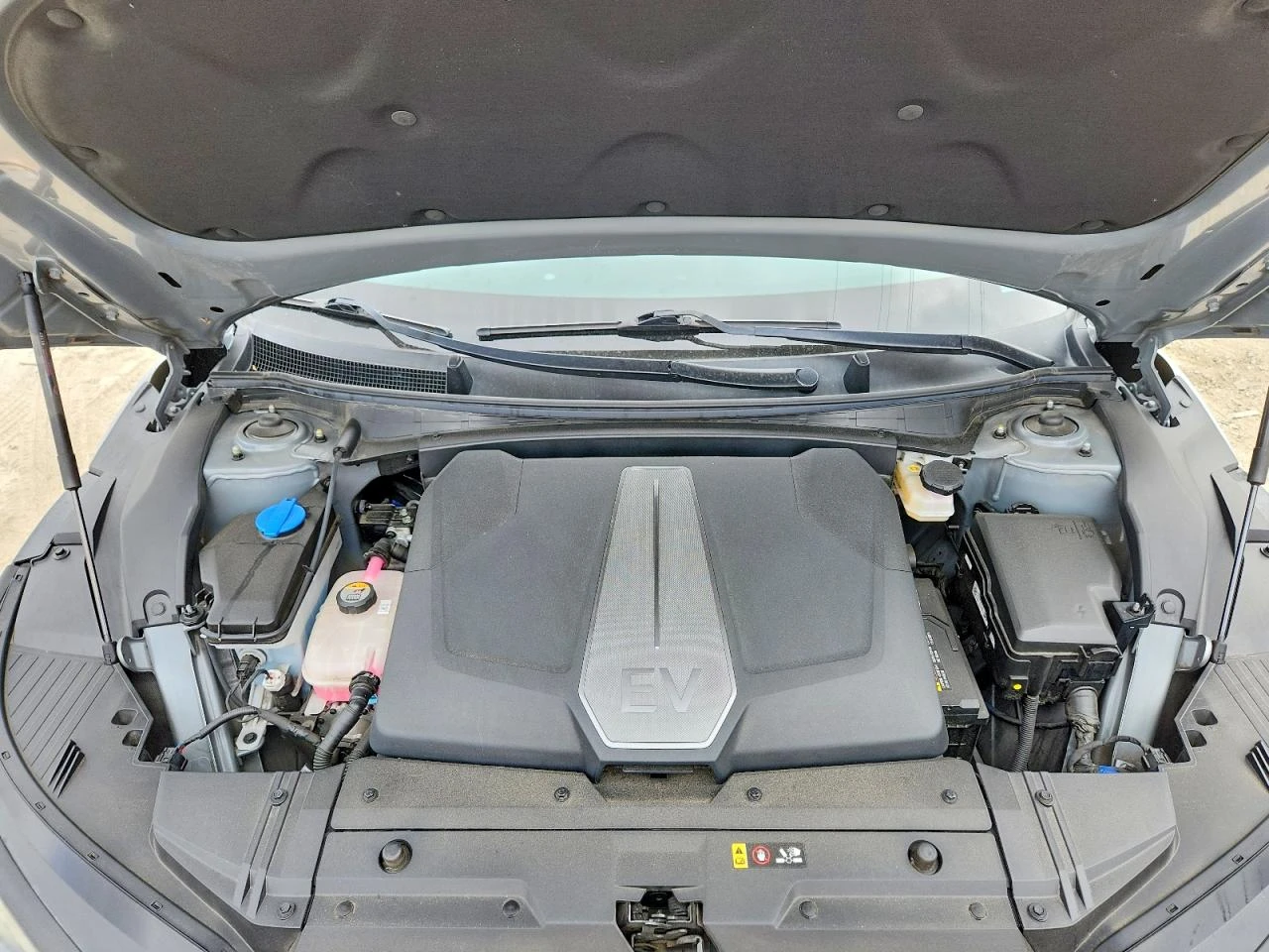 Kia EV6 0.0l Wind, снимка 12 - Автомобили и джипове - 55452456