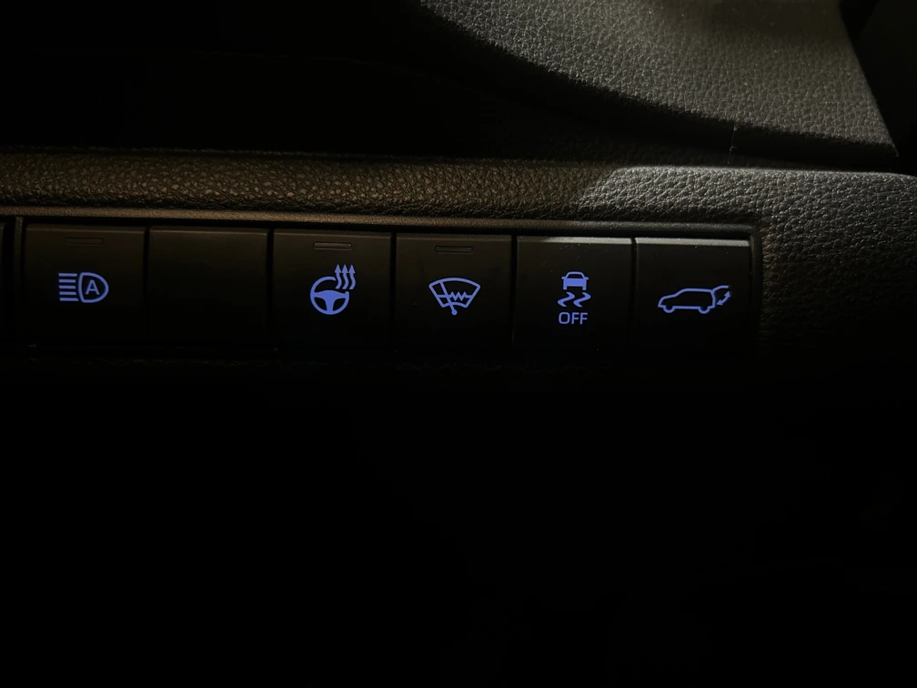 Toyota Corolla 2.0 | Mobile.bg � ����������� 12