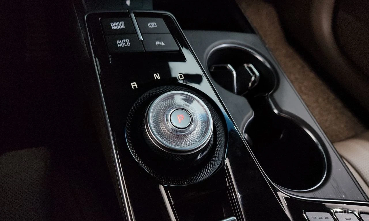 Kia K8 * КРАЙНА ЦЕНА ДО БЪЛГАРИЯ * АВТОКРЕДИТ, снимка 14 - Автомобили и джипове - 55541787
