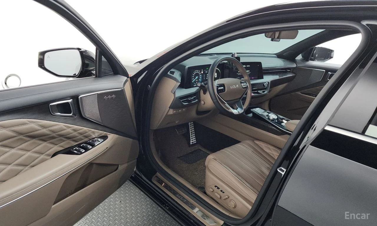 Kia K8 * КРАЙНА ЦЕНА ДО БЪЛГАРИЯ * АВТОКРЕДИТ, снимка 17 - Автомобили и джипове - 55541787