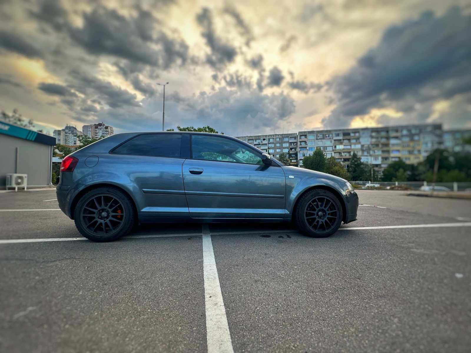Audi A3 2.0 TDI, снимка 2 - Автомобили и джипове - 55603388