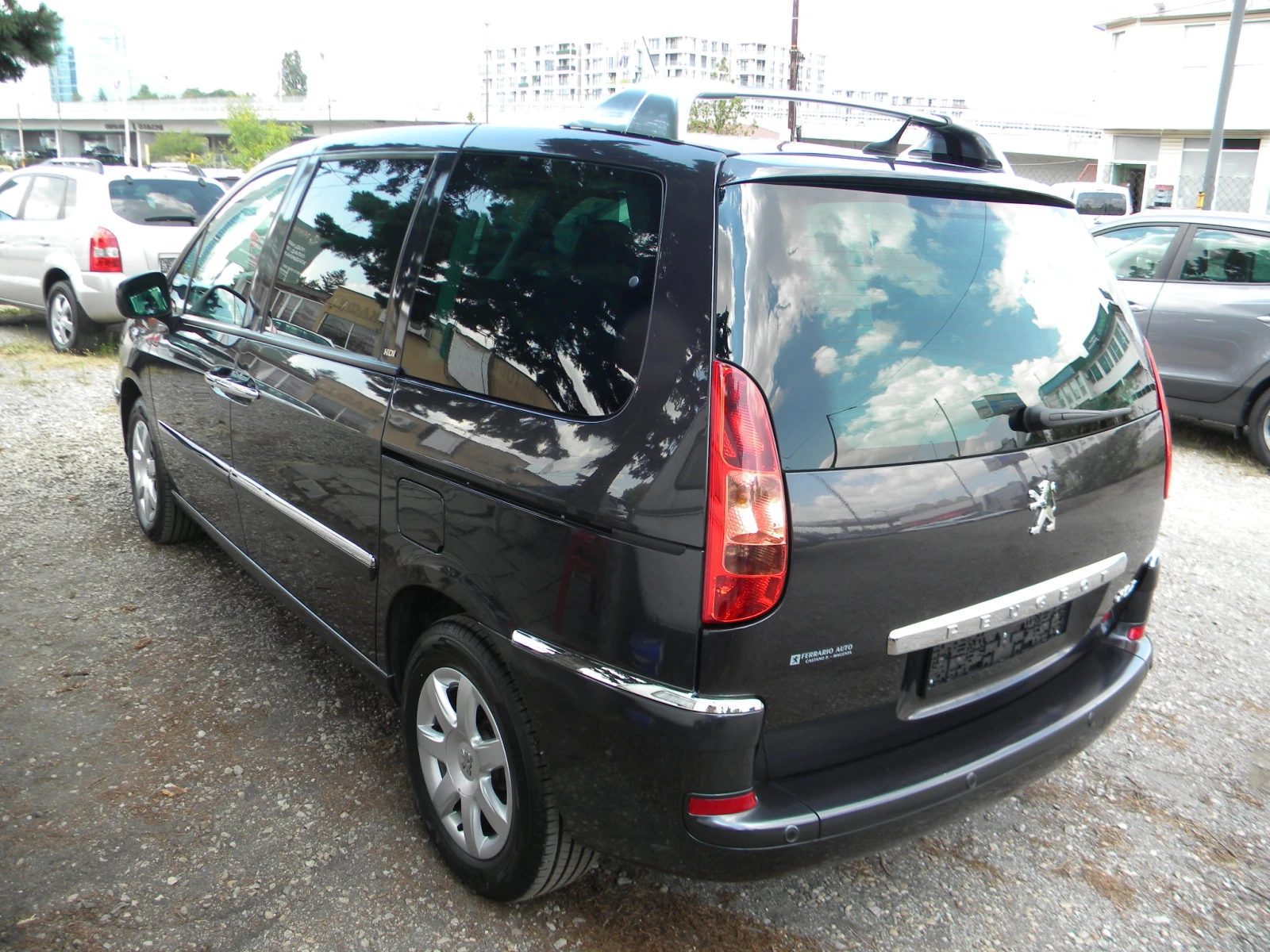 Peugeot 807 * 7МЕСТА* НАВИГАЦИЯ* 6СКОРОСТИ* НОВИ ГУМИ* КАТО НО, снимка 3 - Автомобили и джипове - 55604154